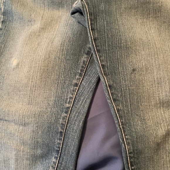 Levi’s 515 Boot Cut Cotton/Spandex Medium Wash High Rise Raw Hem Jeans Size 8 - Picture 9 of 14